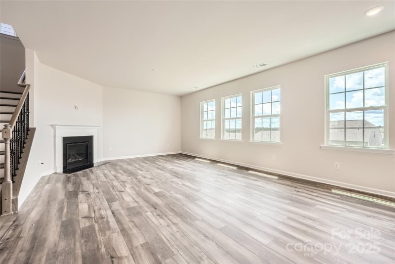Property image 4 of 4194 Skyboat Circle in Elizabeth, Fort Mill, SC 29715