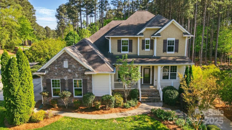 Property image 3 at 404 Brookridge Drive, Mount Holly, NC 28120