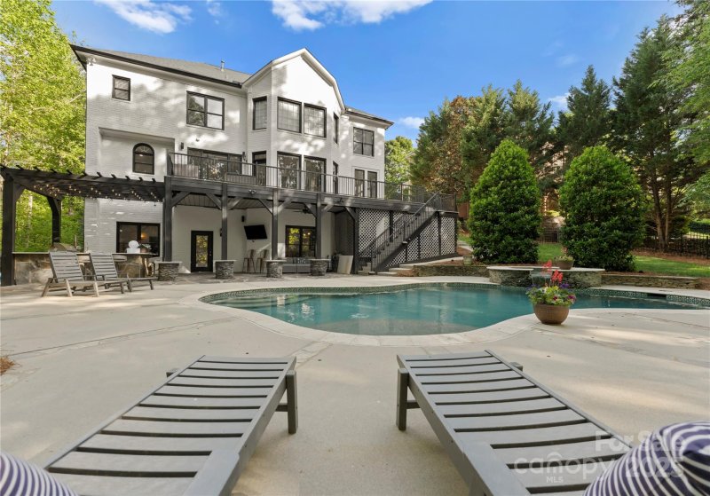 Property image 2 at 200 Royalton Place, Huntersville, NC 28078