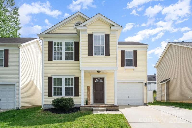 Property image 3 at 13514 Tartarian Court, Charlotte, NC 28215