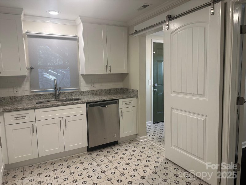 Property image 5 at 1401 Anderson Street, Charlotte, NC 28205