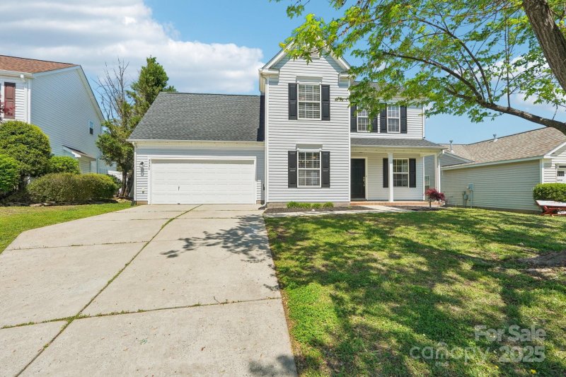 3335 Hawick Commons Drive