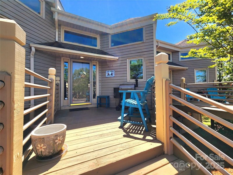 Property image 2 of 14522 Waterside Drive in The Yachtsman, Charlotte, NC 28278