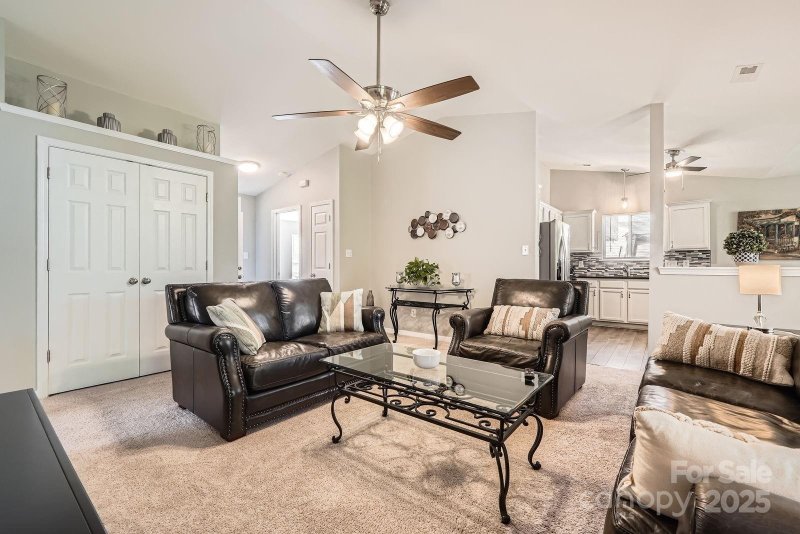 Property image 2 at 1807 Oakdale Green Drive, Charlotte, NC 28216
