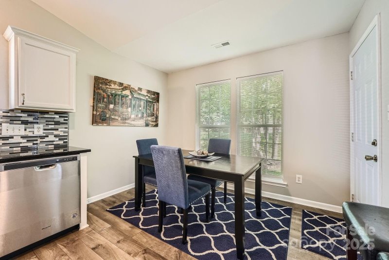 Property image 5 at 1807 Oakdale Green Drive, Charlotte, NC 28216