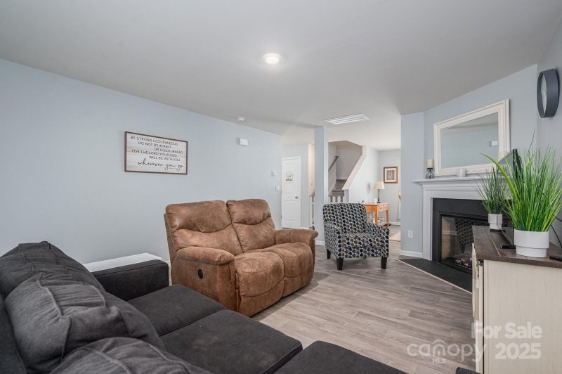 Property image 5 of 1347 Mifflin Lane in The Mills at Long Creek, Dallas, NC 28034