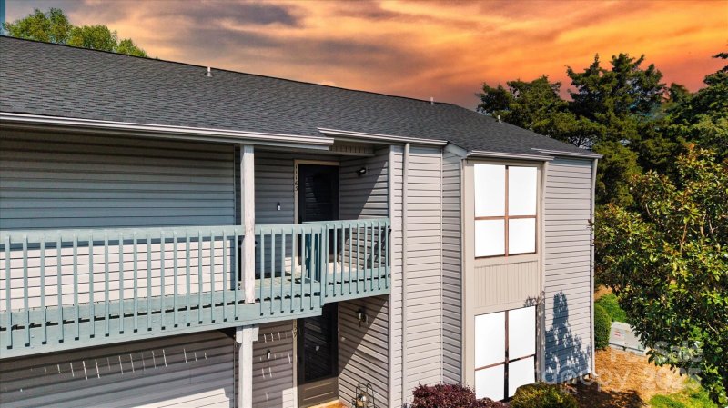 Property image 3 at 11163 Harrowfield Road, Charlotte, NC 28226