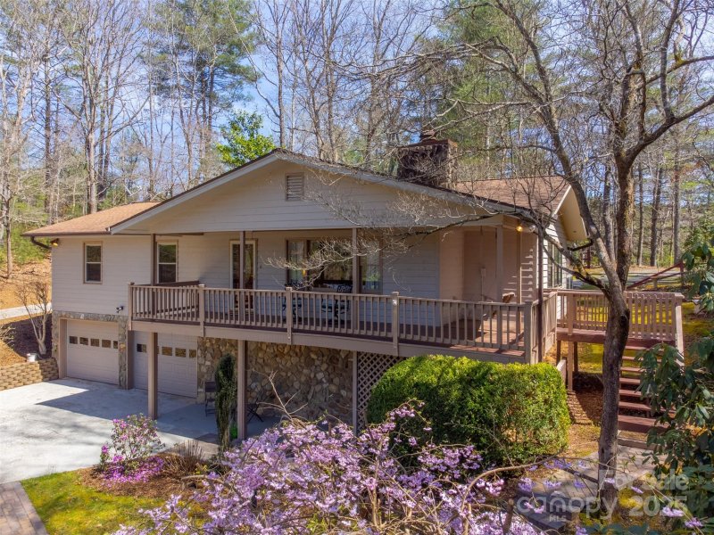 Property image 3 at 311 Winding Way Drive, Franklin, NC 28734