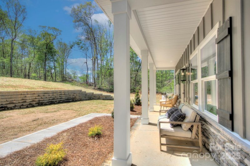 Property image 2 at 1033 Harrogate Drive, Bessemer City, NC 28016