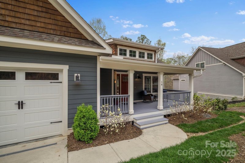 Property image 3 at 16 Sugarland Ridge Trail, Fairview, NC 28730