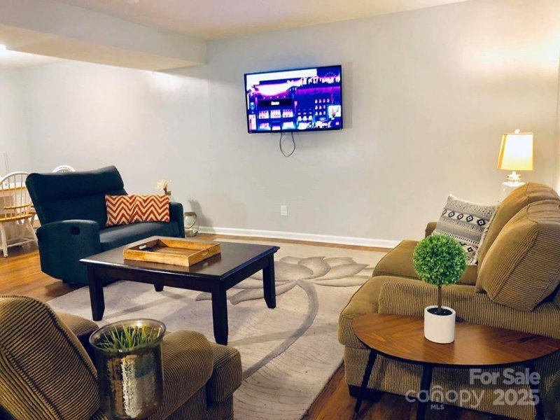 Property image 3 at 9404 Robert Burns Court, Charlotte, NC 28213