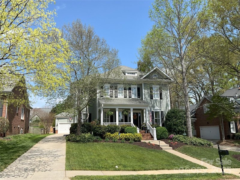 307 N Downing Street