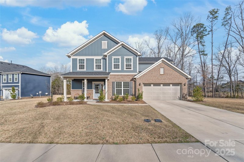 Southstone, Matthews Community