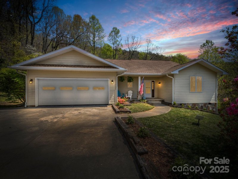 Property image 2 of 1424 Wolfpen Road in Gateway Mountain, Old Fort, NC 28762