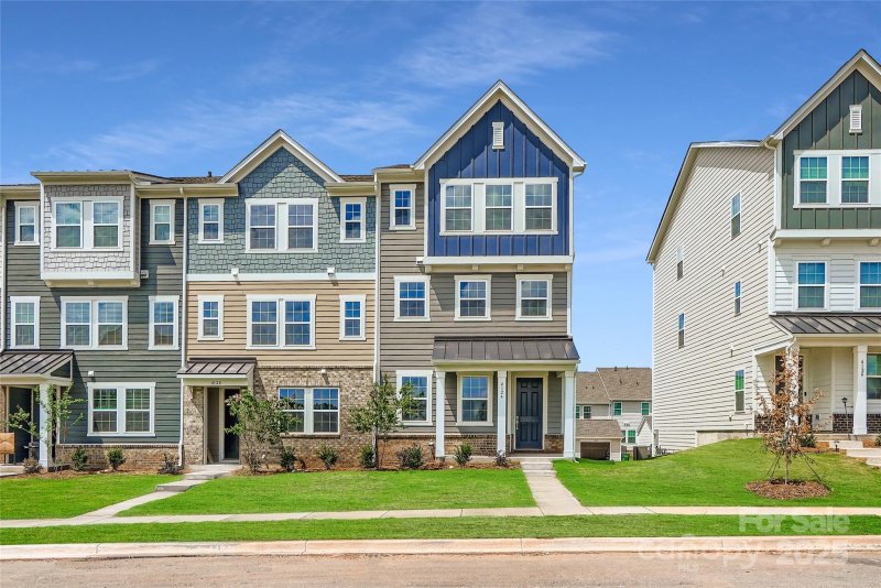 4124 Skyboat Circle