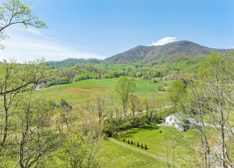 Property image 4 at 79 Cranberry Lane, Waynesville, NC 28785