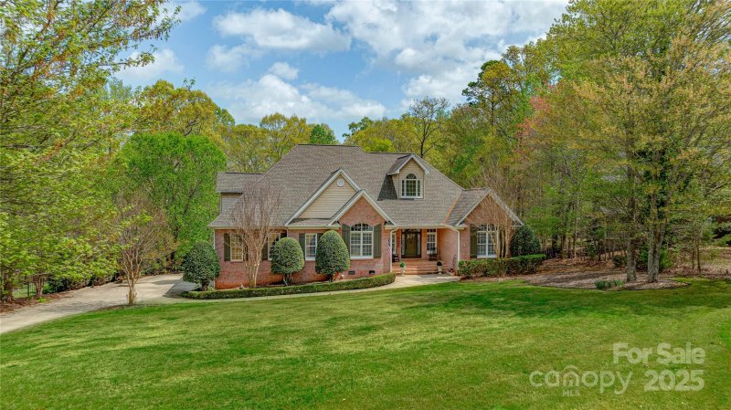 Property image 2 at 305 Caledonia Way, Waxhaw, NC 28173
