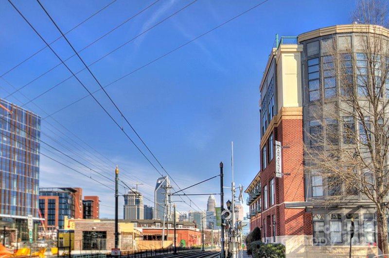 Property image 2 at 115 E Park Avenue, Charlotte, NC 28203
