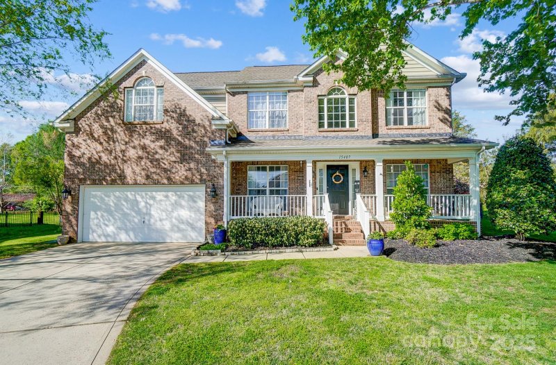 15407 Saxon Trace Court