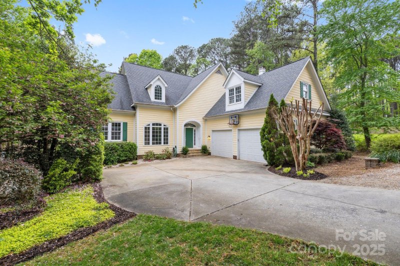 Property image 3 at 4525 Island Waters Drive, Denver, NC 28037