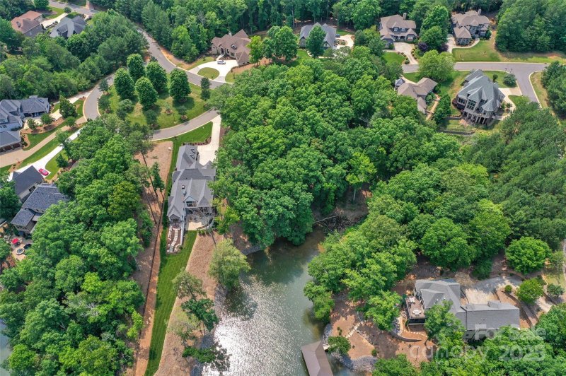 Property image 4 of 3125 Lake Pointe Drive in Reflection Pointe, Belmont, NC 28012