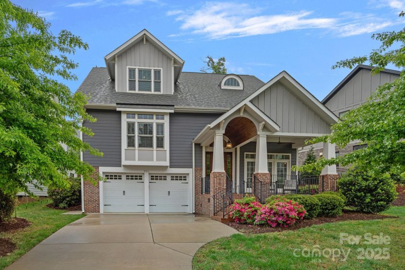 Property image 2 at 911 Naples Drive, Davidson, NC 28036