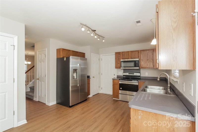 Property image 5 at 6111 Panache Drive, Matthews, NC 28104