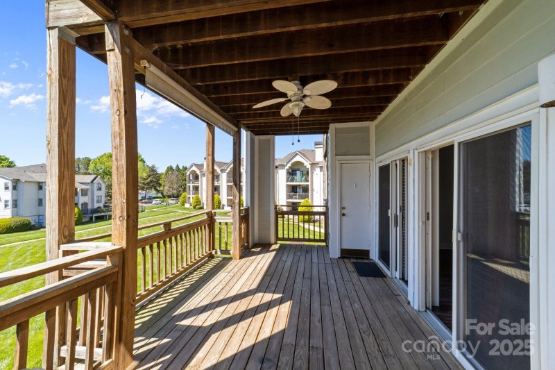 Property image 4 at 18700 Nautical Drive, Cornelius, NC 28031