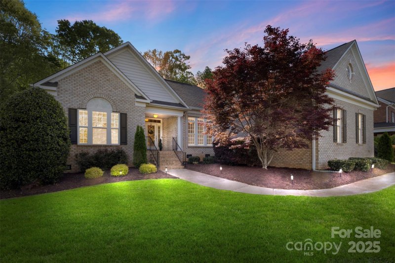 1317 Waynewood Drive