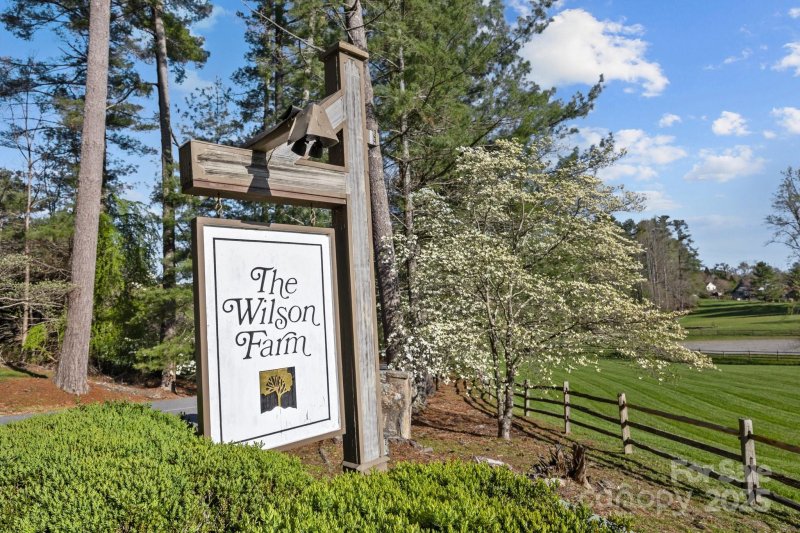 Property image 3 at 361 Rickel Drive, Hendersonville, NC 28739