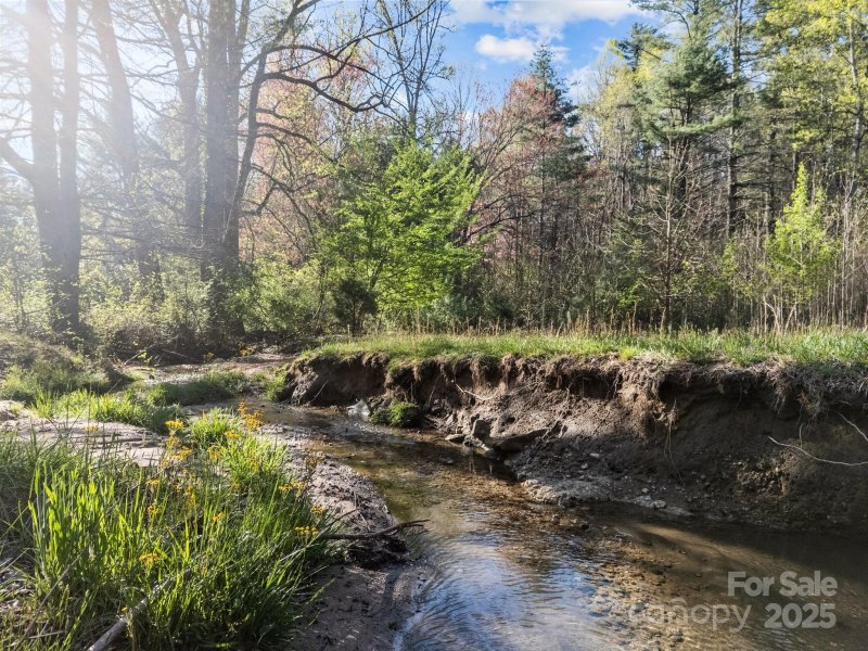 Property image 4 at 361 Rickel Drive, Hendersonville, NC 28739