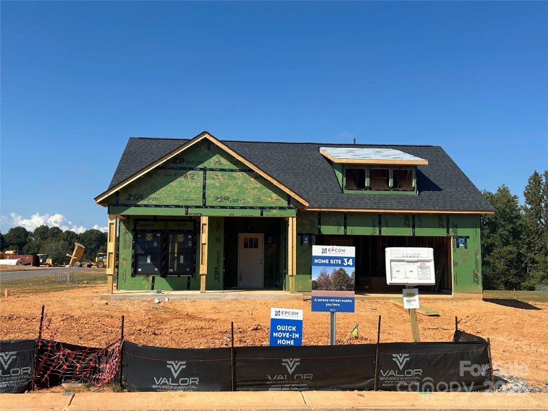 Property image 2 of 3023 Five Creek Road in The Courtyards at Hodges Farm, Charlotte, NC 28213