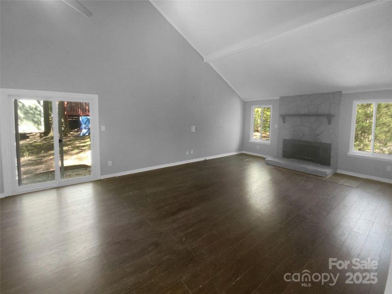 Property image 3 at 8000 Briardale Drive, Charlotte, NC 28212