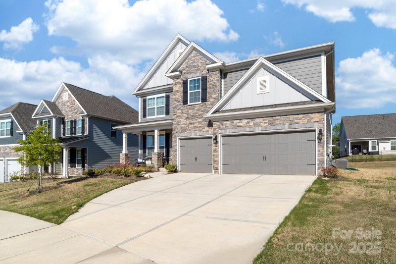 Property image 2 at 8143 Warford Little Road, Denver, NC 28037