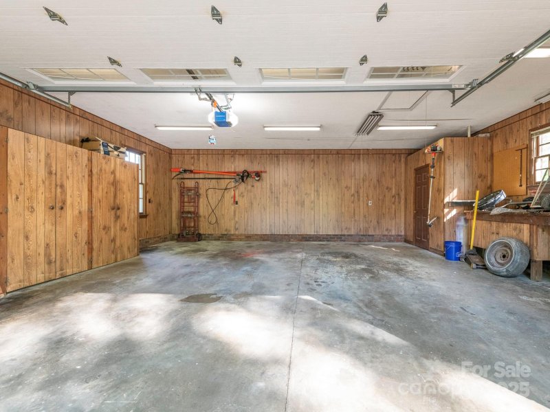 Property image 3 at 3815 Glen Haven Drive, Concord, NC 28027