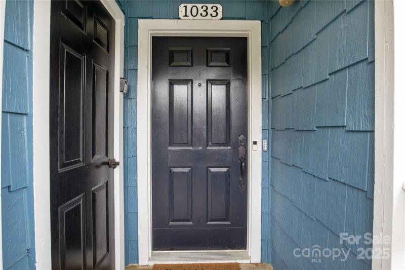 Property image 2 at 1033 Southwest Drive, Davidson, NC 28036