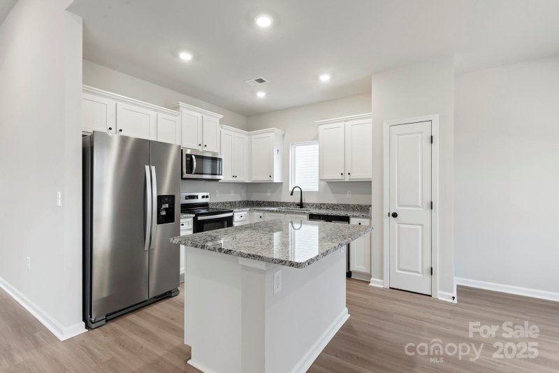 Property image 4 at 3435 Saddlebred Drive, Gastonia, NC 28052