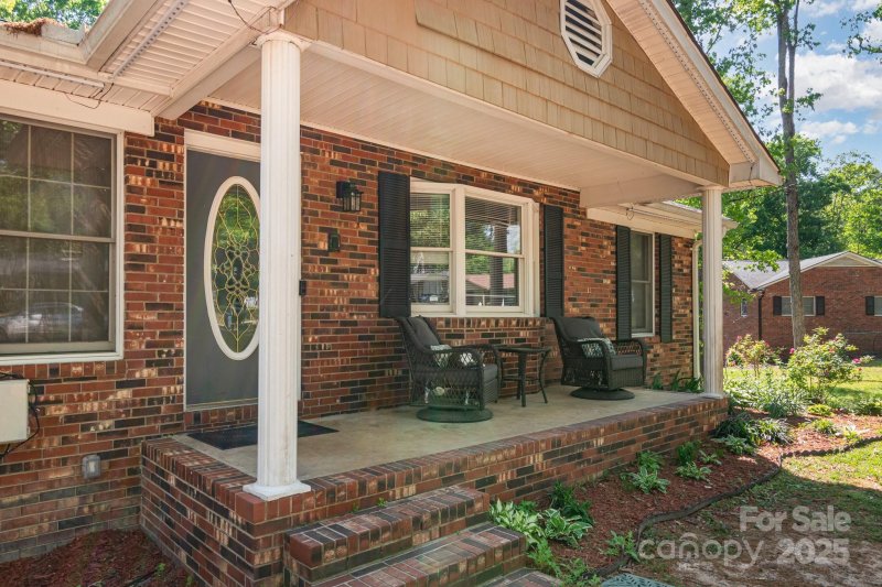 Property image 3 at 1565 Oakridge Drive, Salisbury, NC 28146