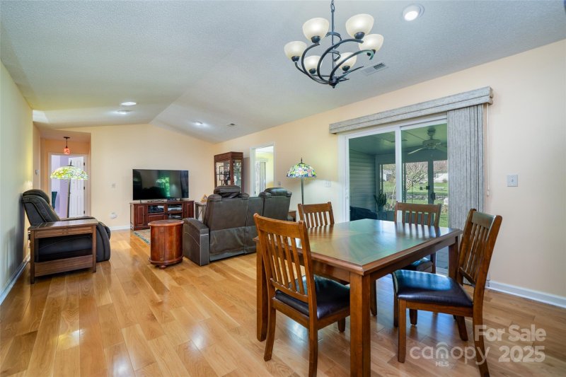 Property image 5 at 727 W Saint Johns Way, Hendersonville, NC 28791