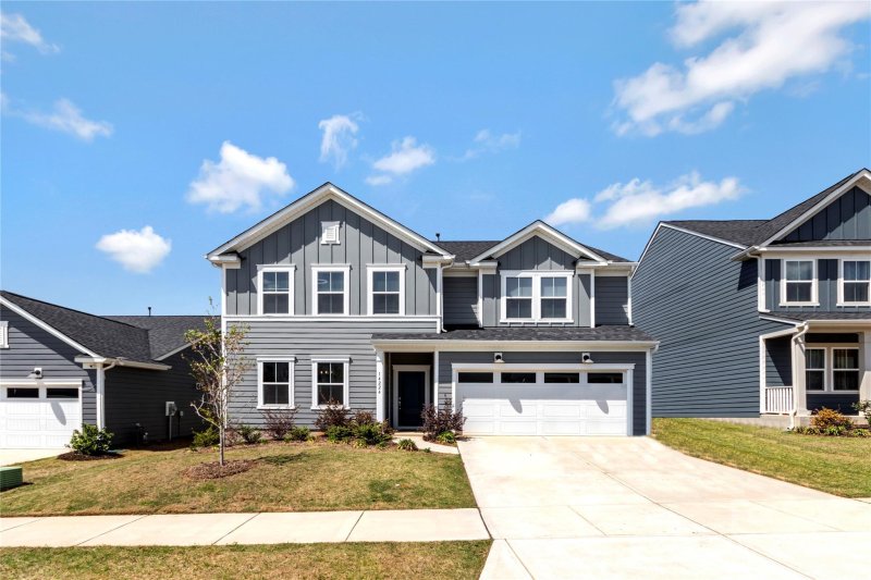 Property image 2 at 14224 Canemeadow Drive, Charlotte, NC 28278