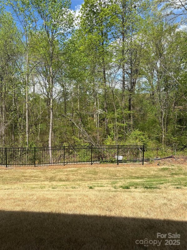 Property image 3 of 2932 Pirates Place in Pleasant Grove, Charlotte, NC 28216