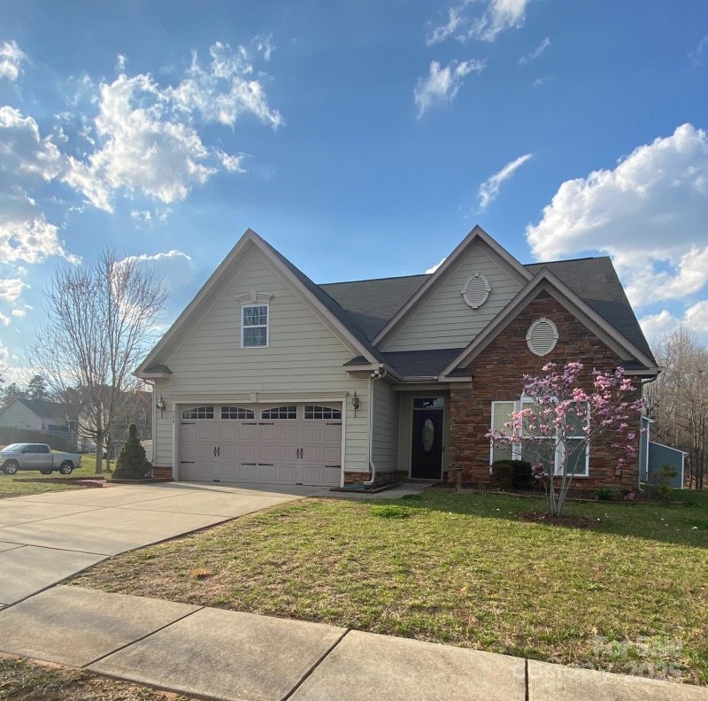 Property image 3 at 740 Rosegate Drive, Gastonia, NC 28056