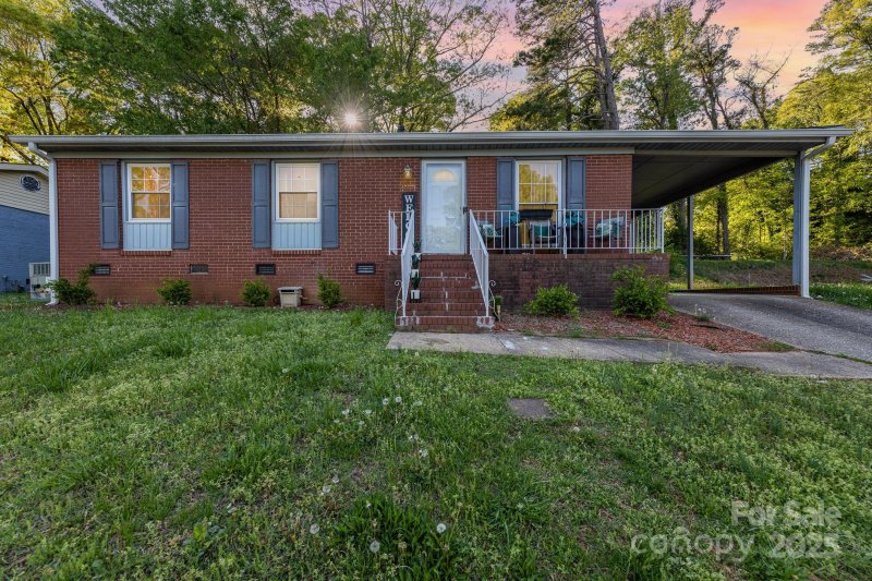 Property image 3 at 1131 Laurel Street, Salisbury, NC 28144