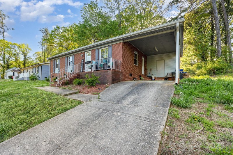 Property image 4 at 1131 Laurel Street, Salisbury, NC 28144