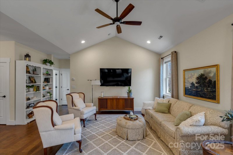 Property image 3 at 754 Blacksmith Run Drive, Hendersonville, NC 28792