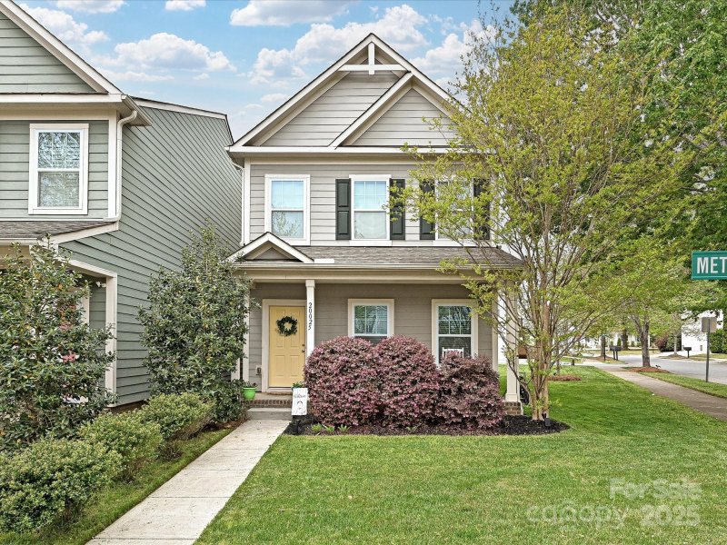 Bradford, Davidson Community