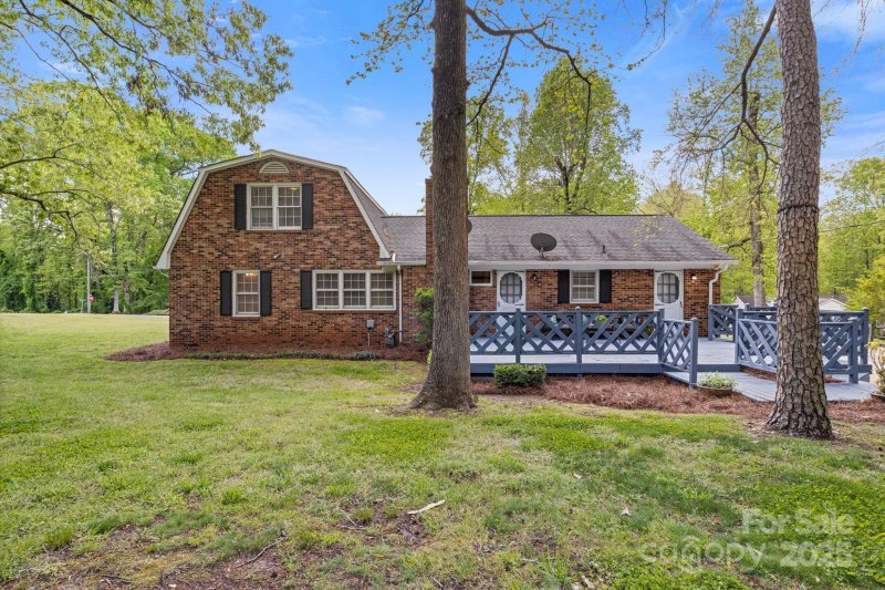 Property image 4 at 101 Grier Street, York, SC 29745