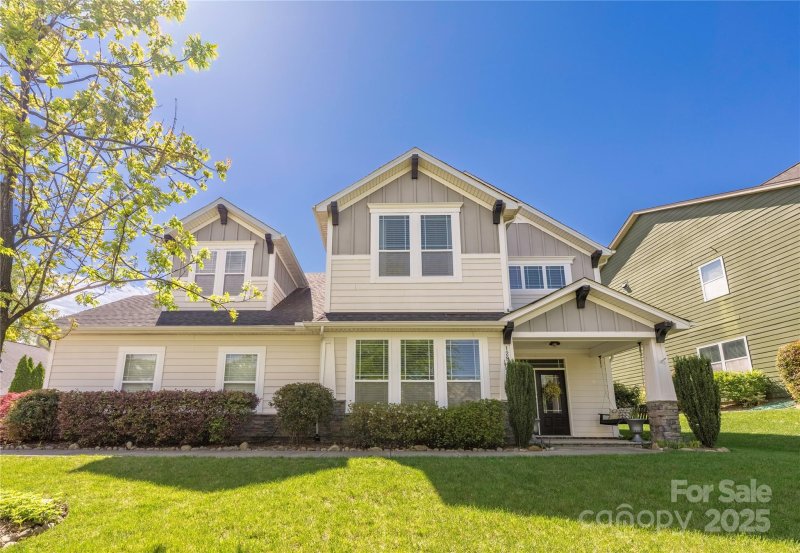 12942 Blakemore Avenue