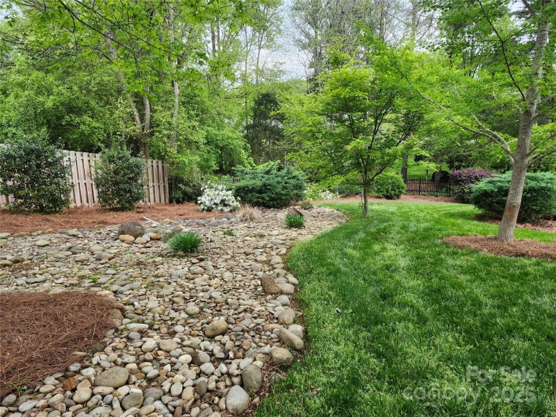 Property image 3 at 915 Houston Drive, Monroe, NC 28110