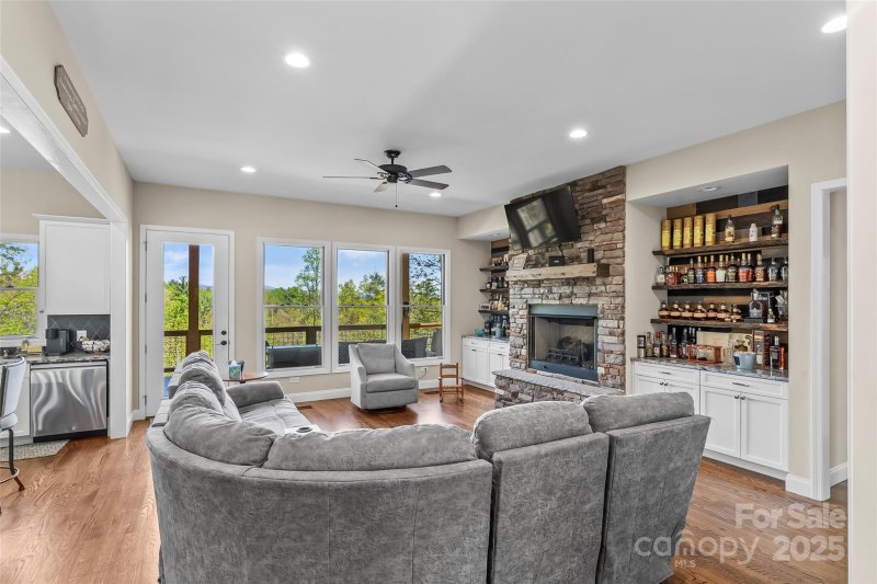 Property image 5 of 44 Sycamore Drive in The Arbor at Lake James, Nebo, NC 28761